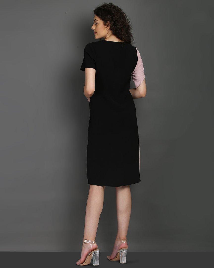 Color Block Asymmetric Sleeve Dress